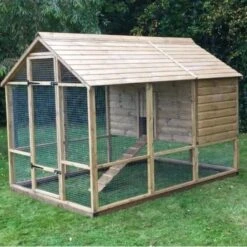 Highfield Walk In Poultry House And Run For Up To 18 Hens