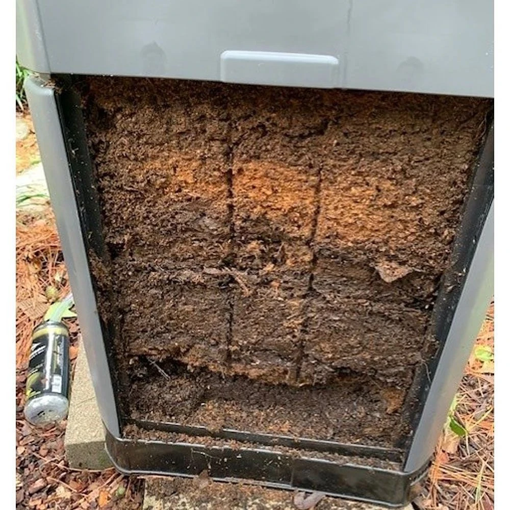 Hot Composter In Grey With Leachate Hose 200L 5 Hot Composter In Grey With Leachate Hose 200L - Image 3