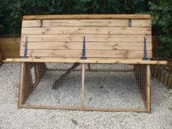 Oaklands Poultry House For Up To 6 Hens -Outdoor Garden Care Shop oaklands poultry house 1