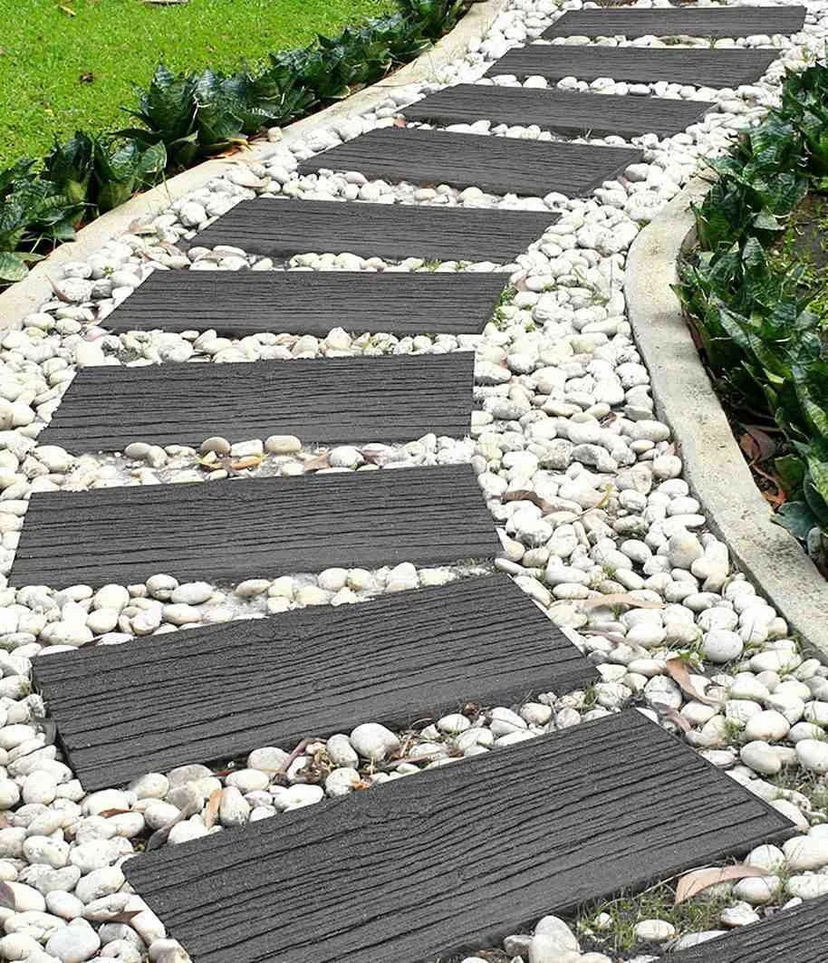 Railroad Tie Stepping Stone Grey 4 Railroad Tie Stepping Stone Grey - Image 2